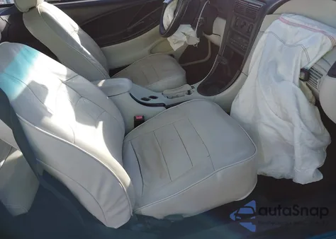 1995 Ford Mustang из США, поврежденный, VIN 1FALP444XSF152760